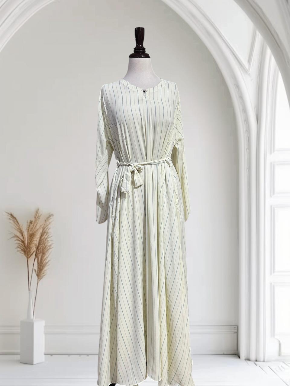 Gown 01