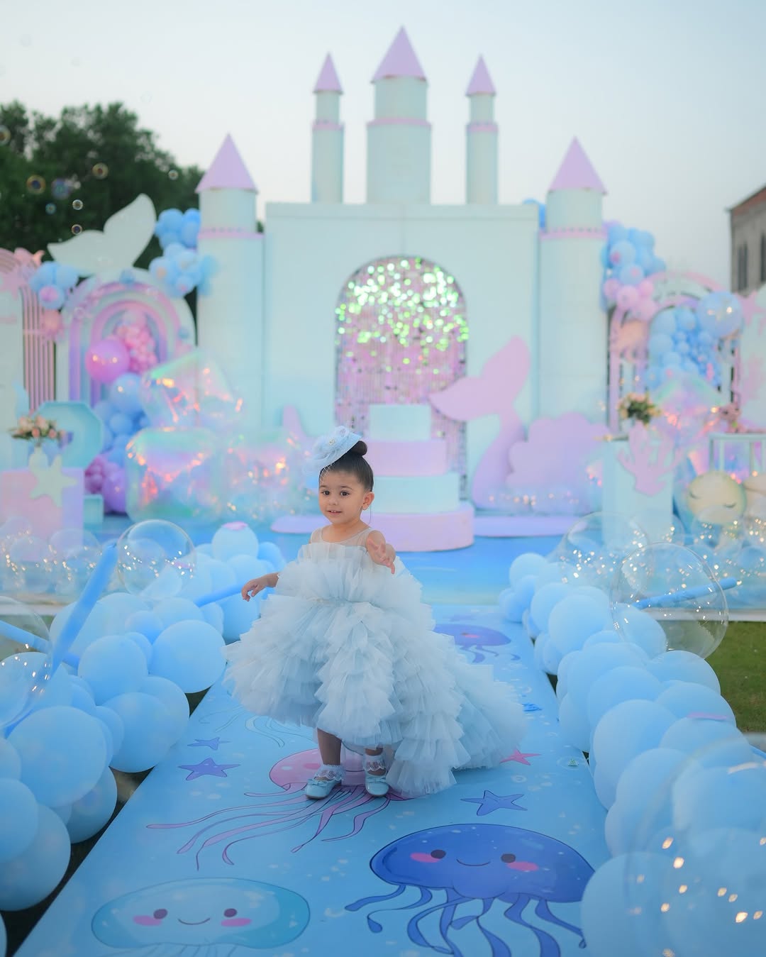 Mermaid ice blue