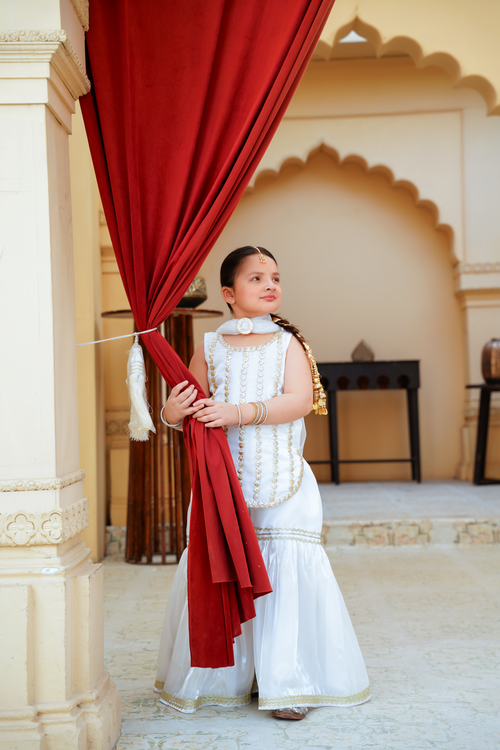 Mahira
